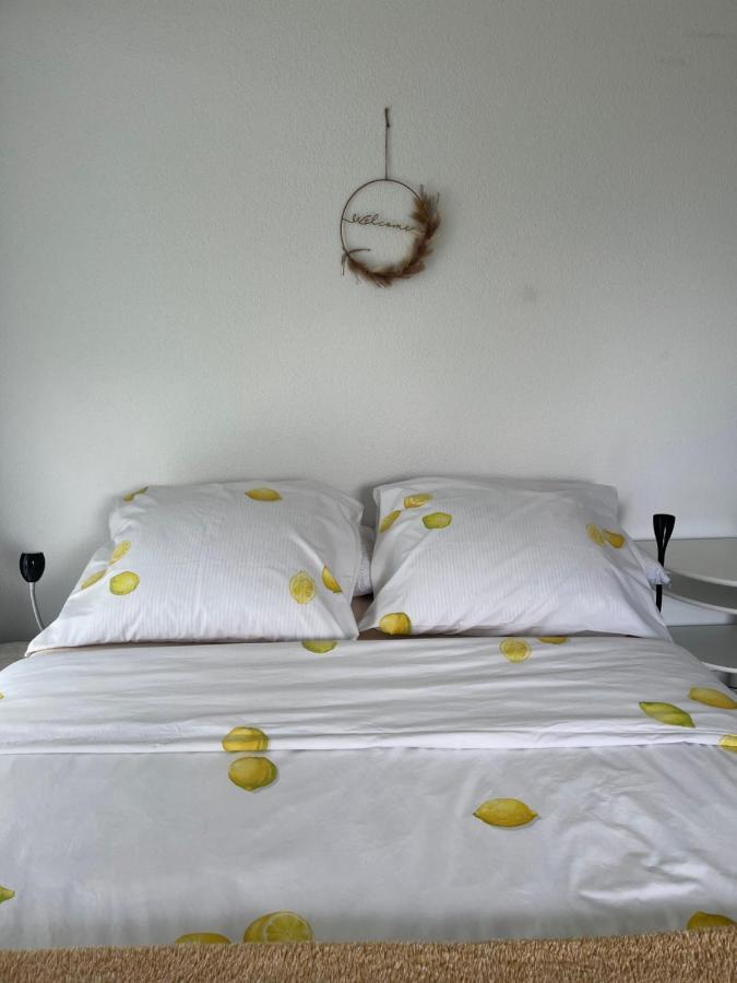 Au Bord De L'Eau Apartment Orpund Ngoại thất bức ảnh